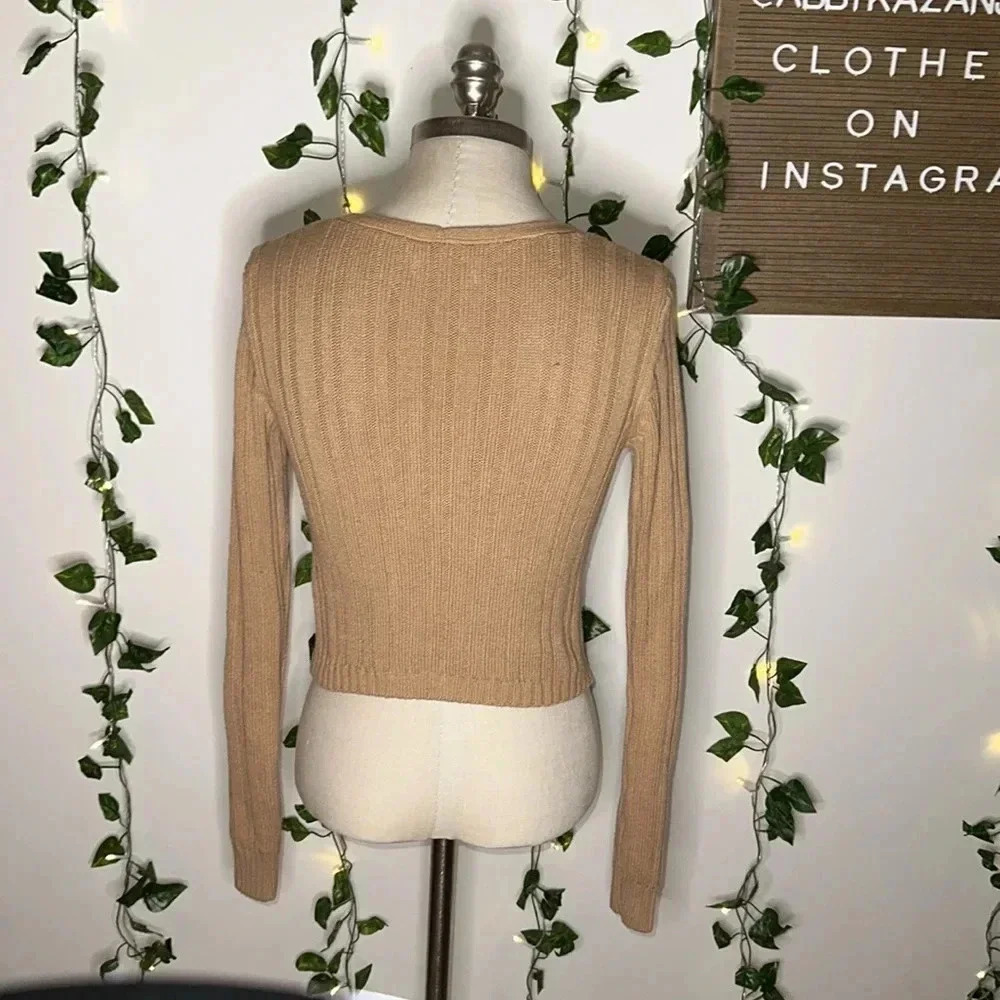 Hollister V-Neck Sweater - Picture 3 of 4